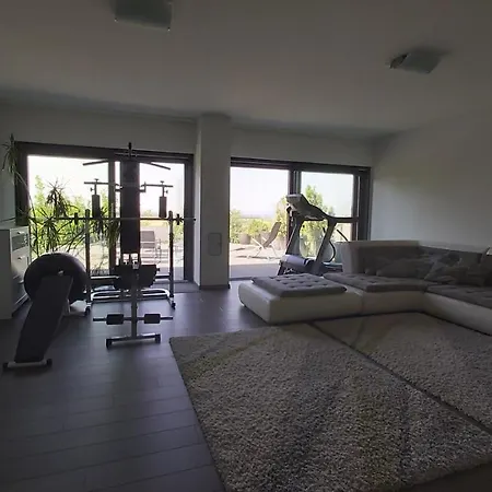 Panoramic View Of Budapest - Aquarena, Ecar Option Apartment Szada